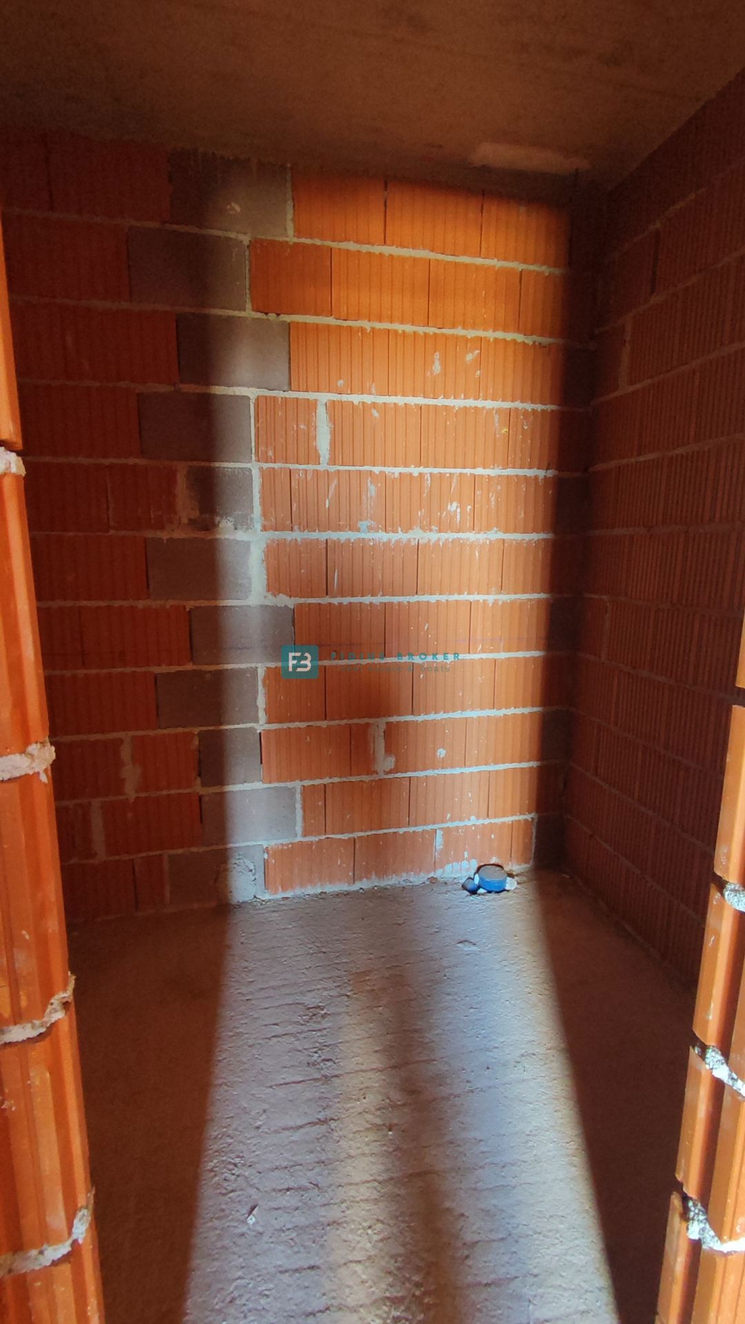 VODICE, novogradnja, 1. nadstropje, pogled na morje, 2 spalnici