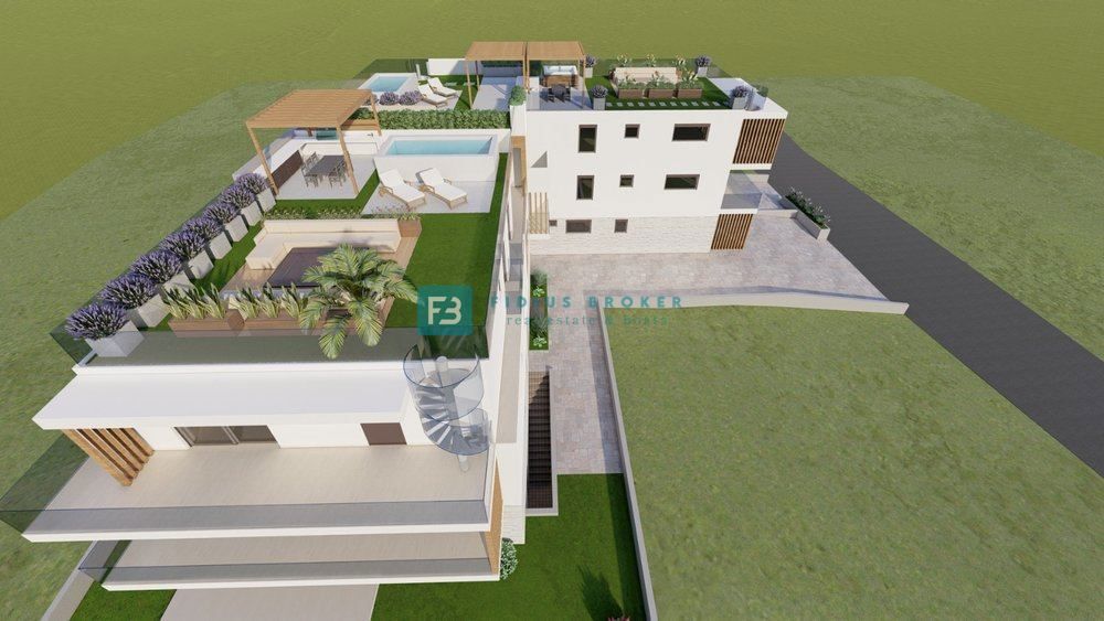 VODICE, novogradnja, vrhunska lokacija, 100 m do morja, vrt, A1
