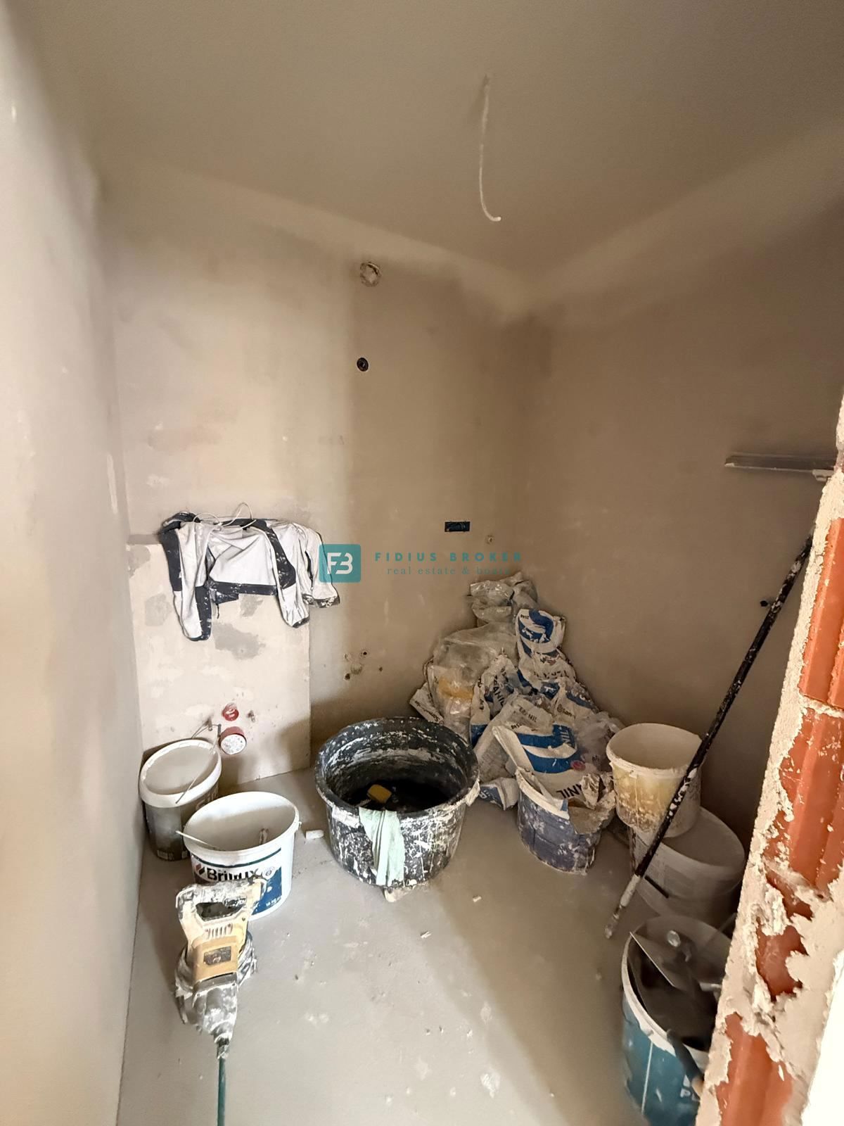 TRIBUNJ, nova, dvojček, panoramski pogled na morje, bazen