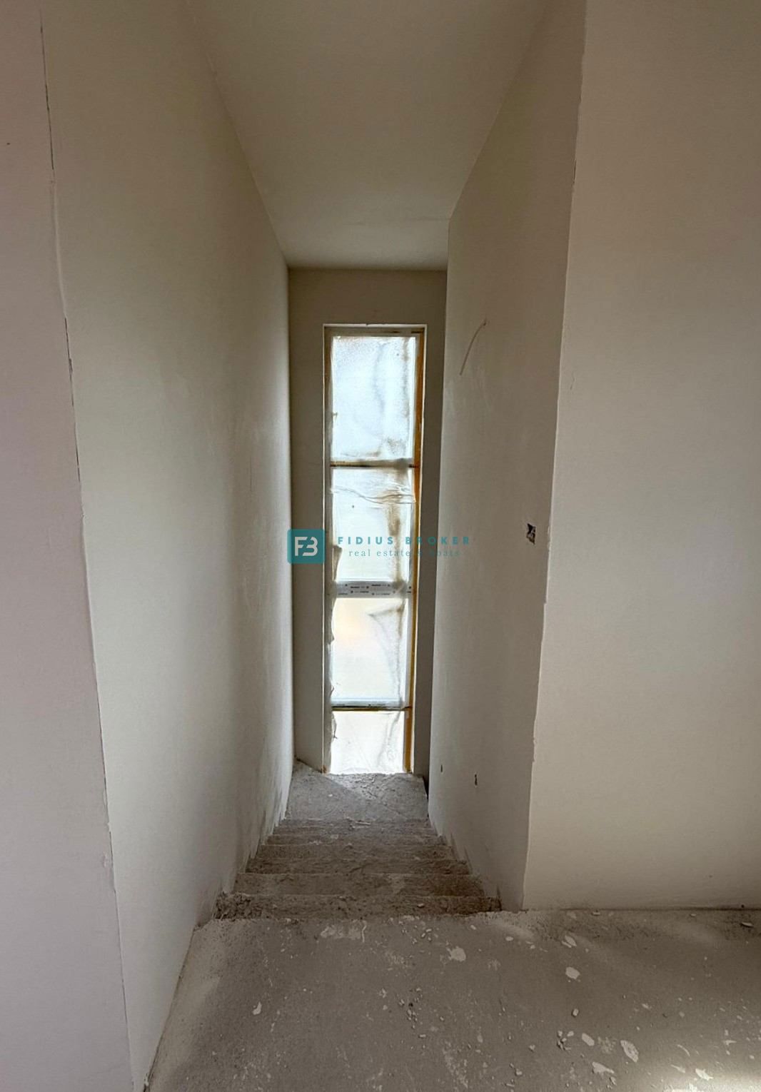 TRIBUNJ, nova, dvojček, panoramski pogled na morje, bazen