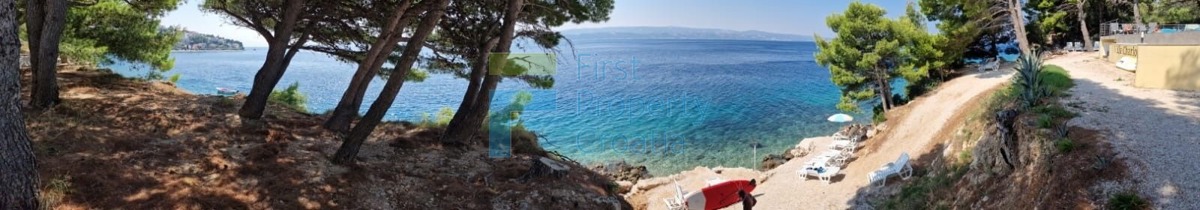 OM1673 - Građevinsko zemljište blizu mora, okolica Omiša, na prodaju