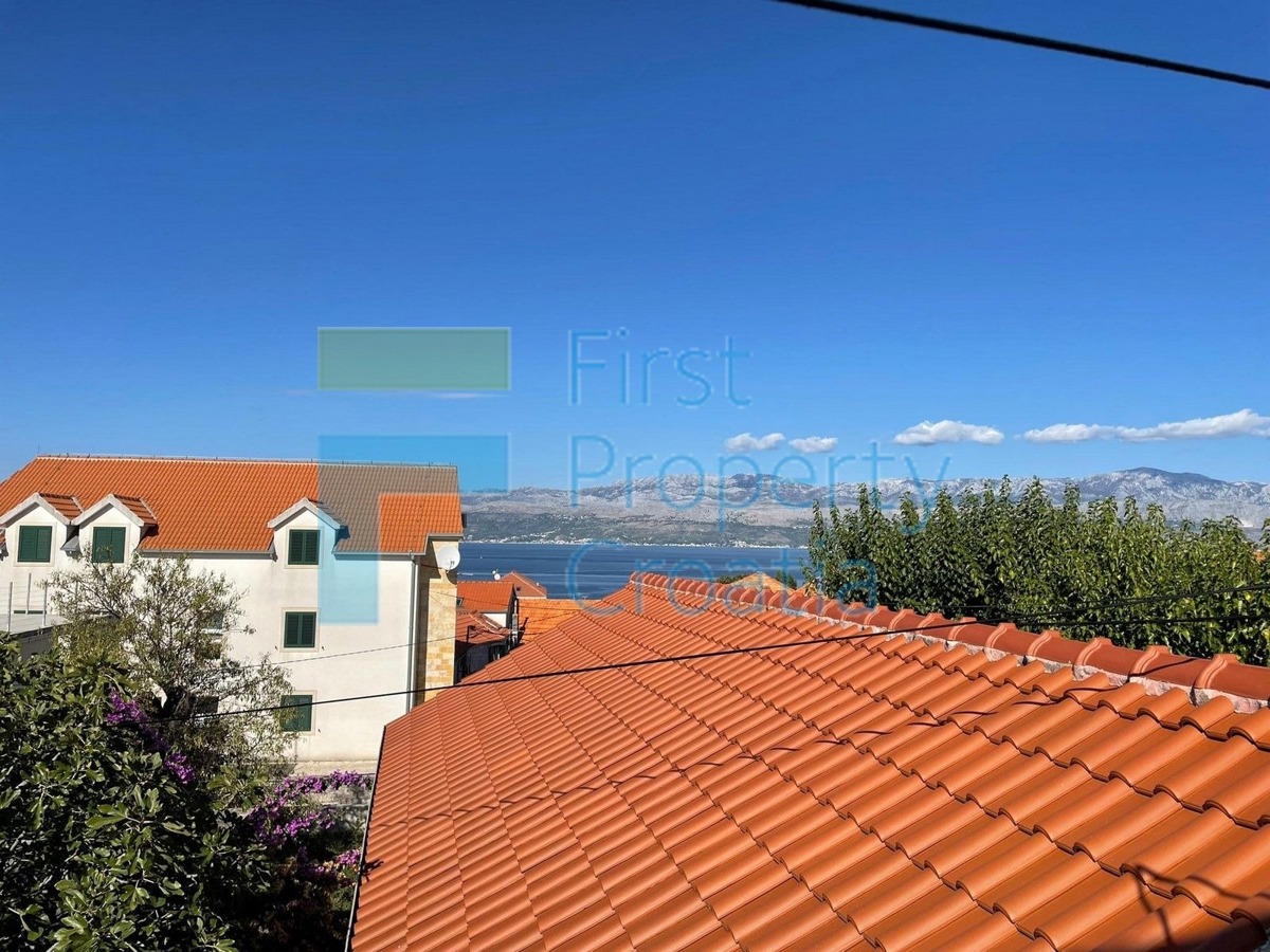 BR1679 - Stara kamena kuća na centralnoj poziciji, Brač, na prodaju