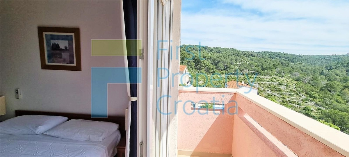 TG1654 – Uređeni apartman na atraktivnoj lokaciji, Čiovo, na prodaju