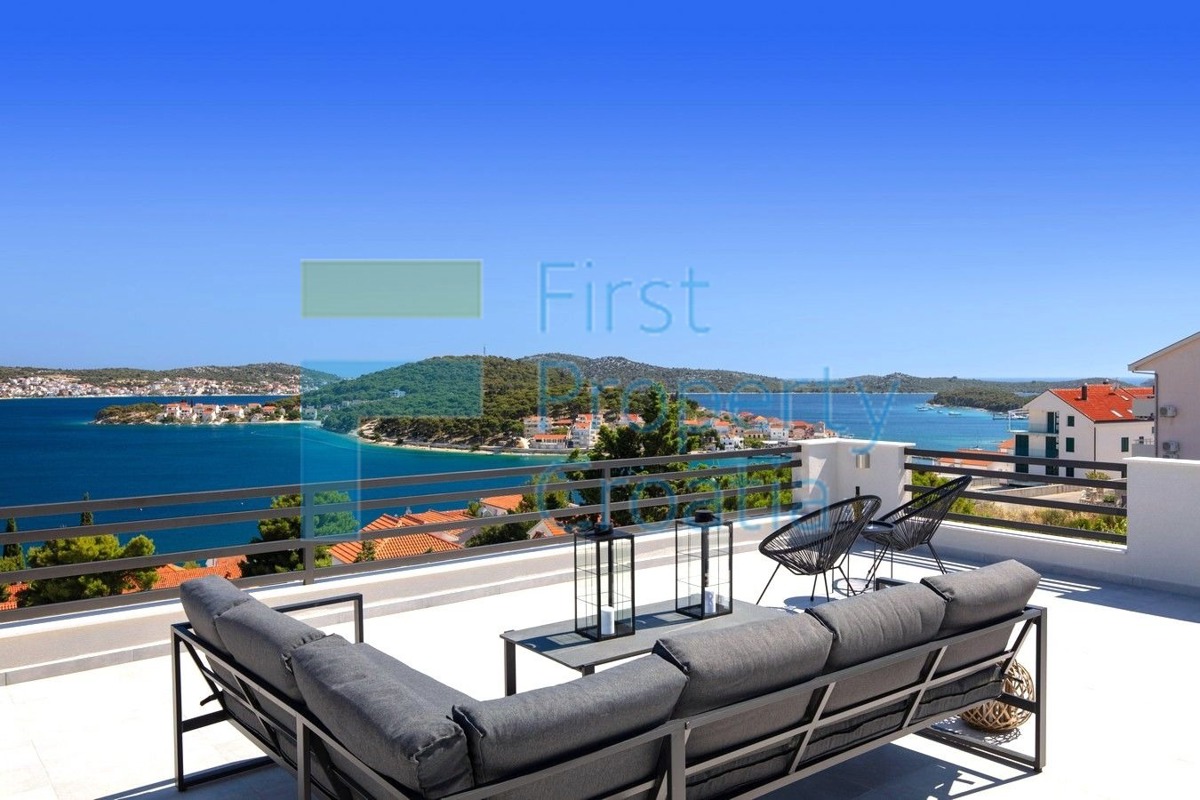 RG1732 - Moderni apartmani u blizini mora, Rogoznica, na prodaju