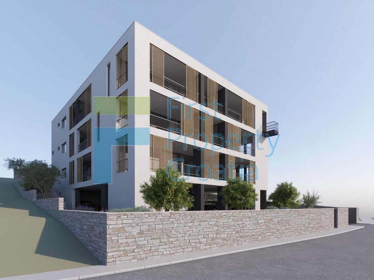 KO1684 - Apartmani s garažom, prvi red do mora, Korčula, na prodaju