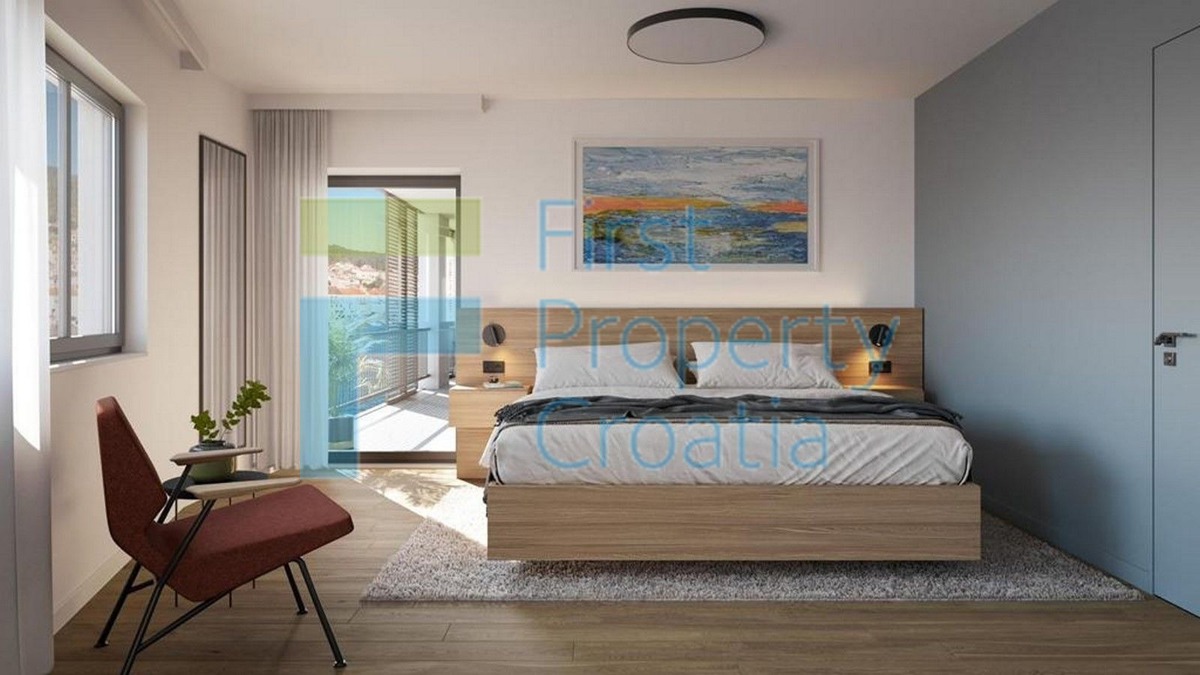 KO1684 - Apartmani s garažom, prvi red do mora, Korčula, na prodaju