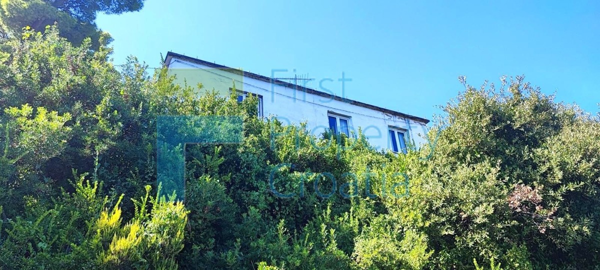 DU1674 – Kuća prvi red do mora s izlazom na more, Mljet, na prodaju