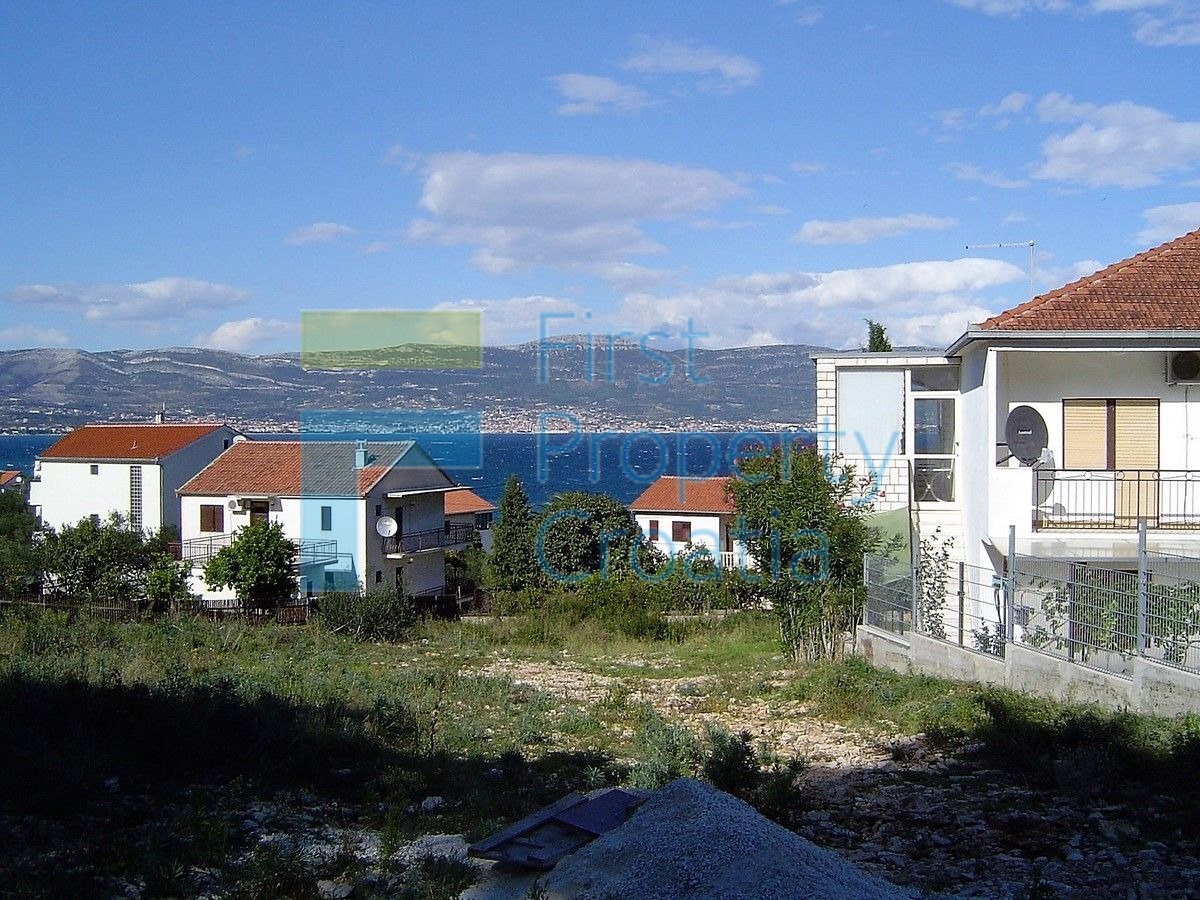 TG1235 - Građevinsko zemljište s pogledom na more, Čiovo, na prodaju