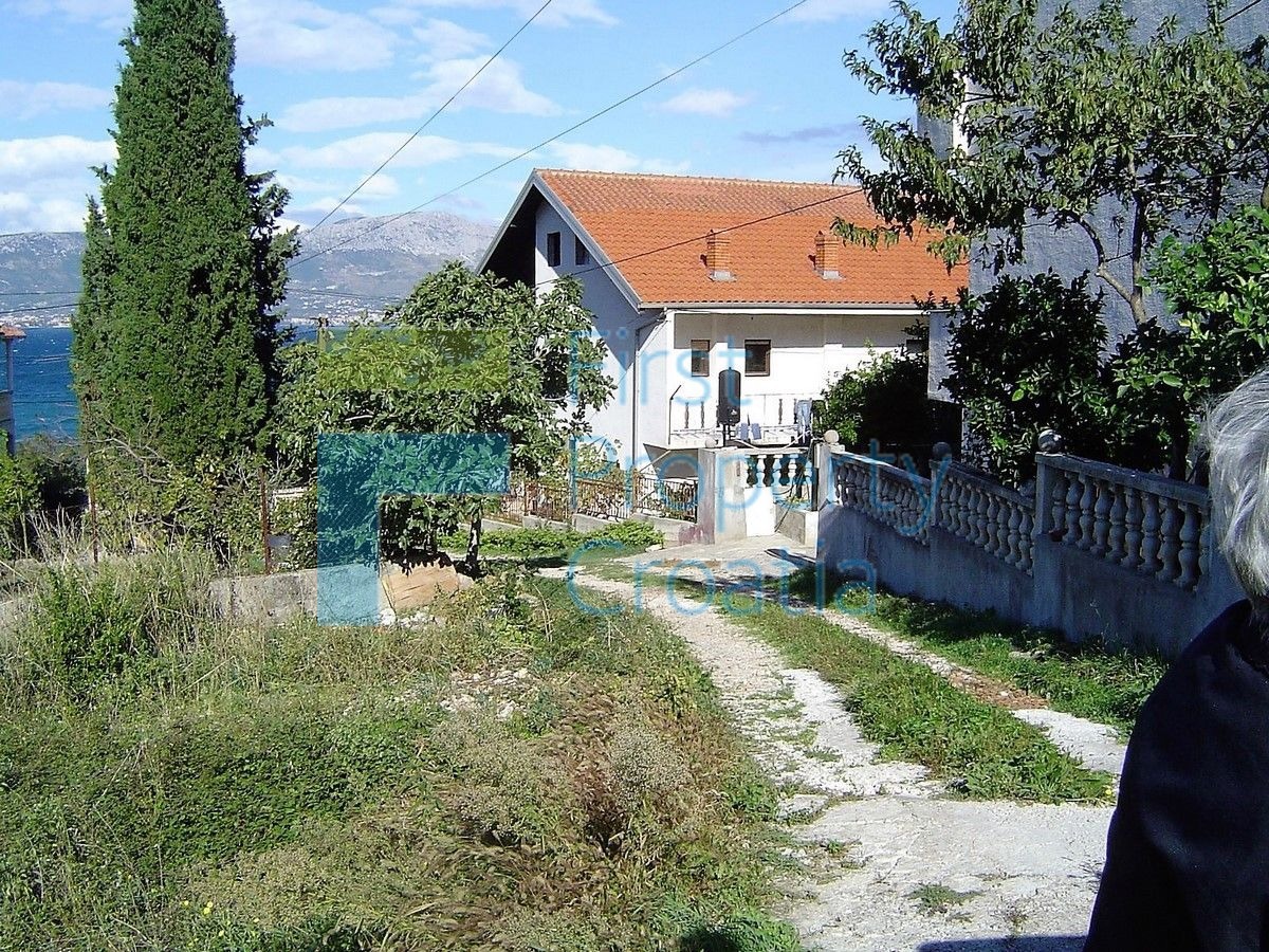 TG1235 - Građevinsko zemljište s pogledom na more, Čiovo, na prodaju