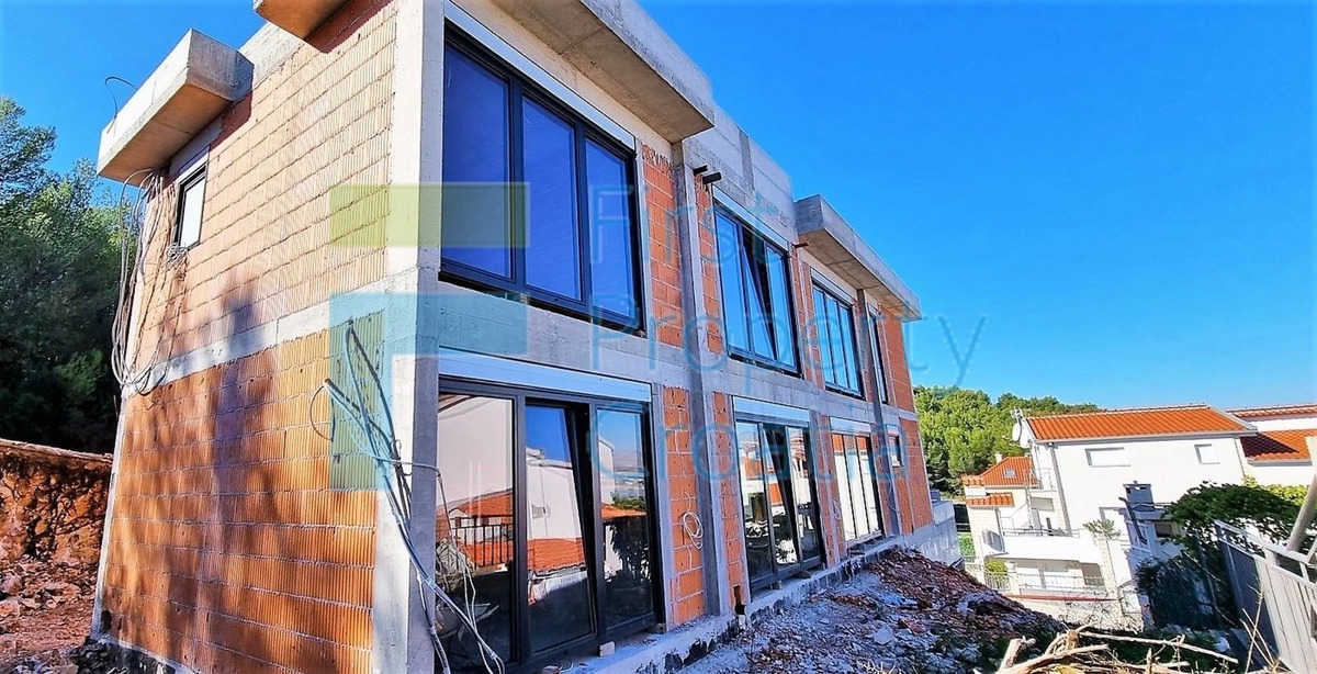 TG1550 - Vila s prekrasnim pogledom na more, Čiovo, na prodaju