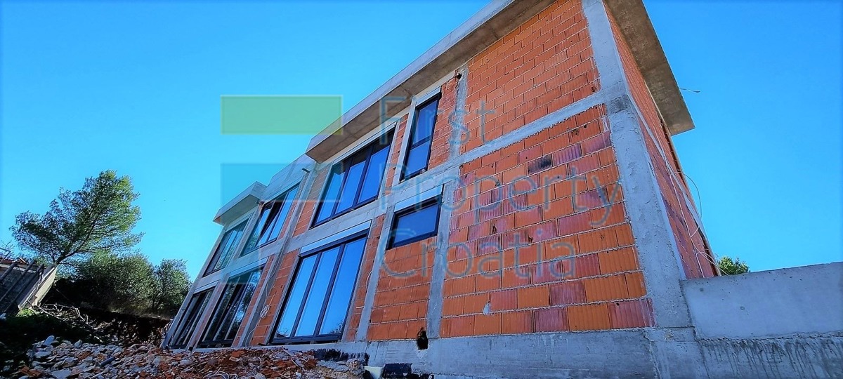 TG1550 - Vila s prekrasnim pogledom na more, Čiovo, na prodaju