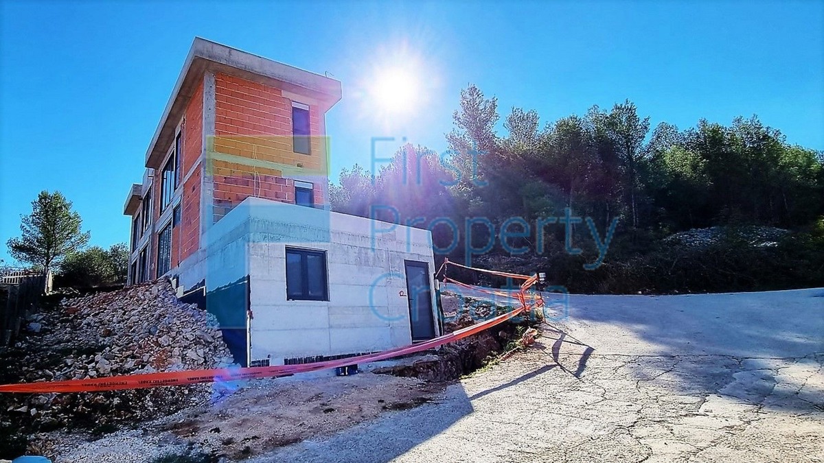 TG1550 - Vila s prekrasnim pogledom na more, Čiovo, na prodaju