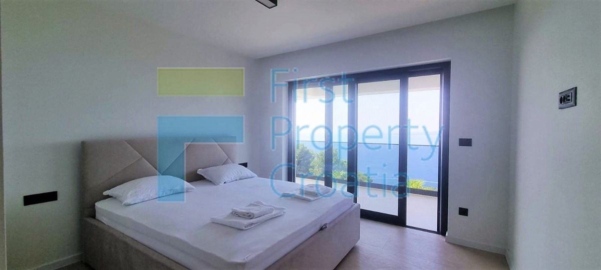 MA1668 - Vila u popularnom ljetovalištu, okolica Makarske, na prodaju