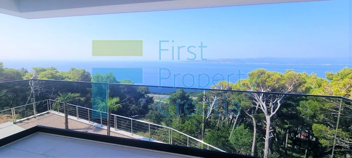 MA1668 - Vila u popularnom ljetovalištu, okolica Makarske, na prodaju