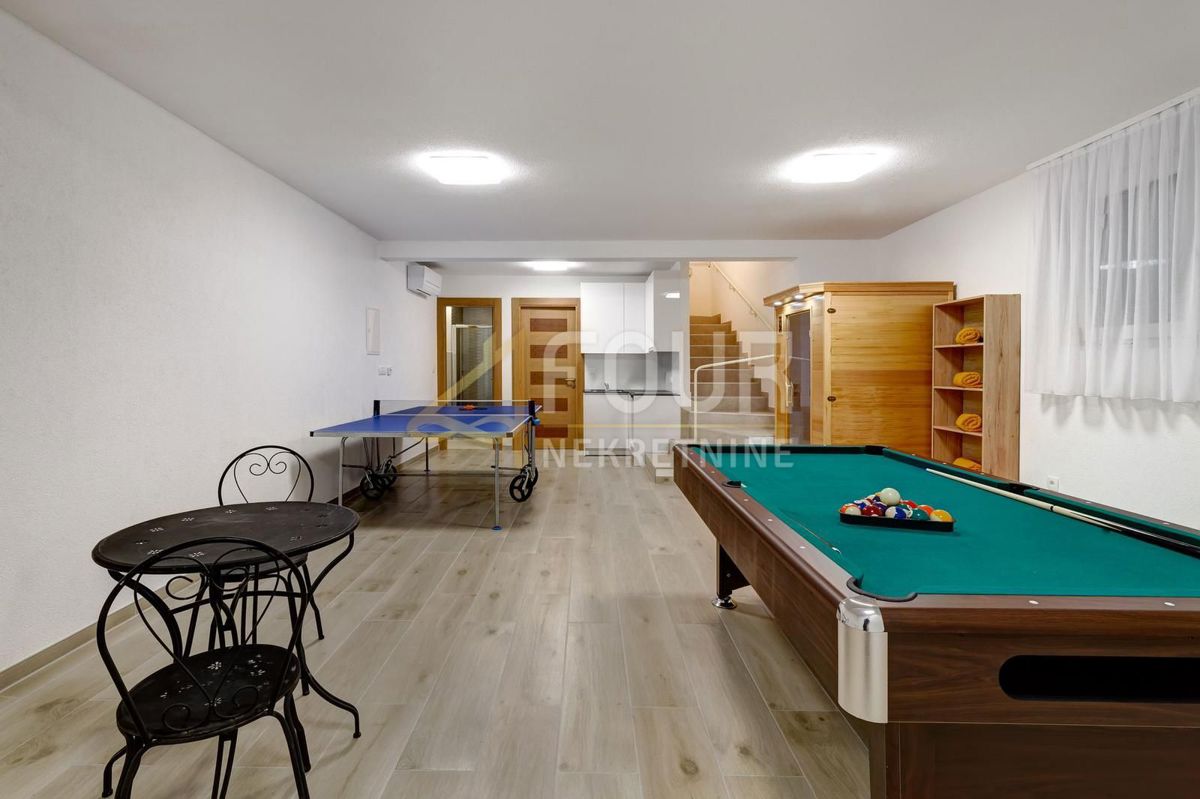 Stanovanje Dramalj, Crikvenica, 202,41m2