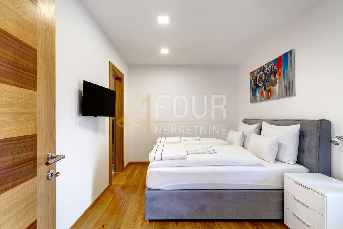 Stanovanje Dramalj, Crikvenica, 202,41m2
