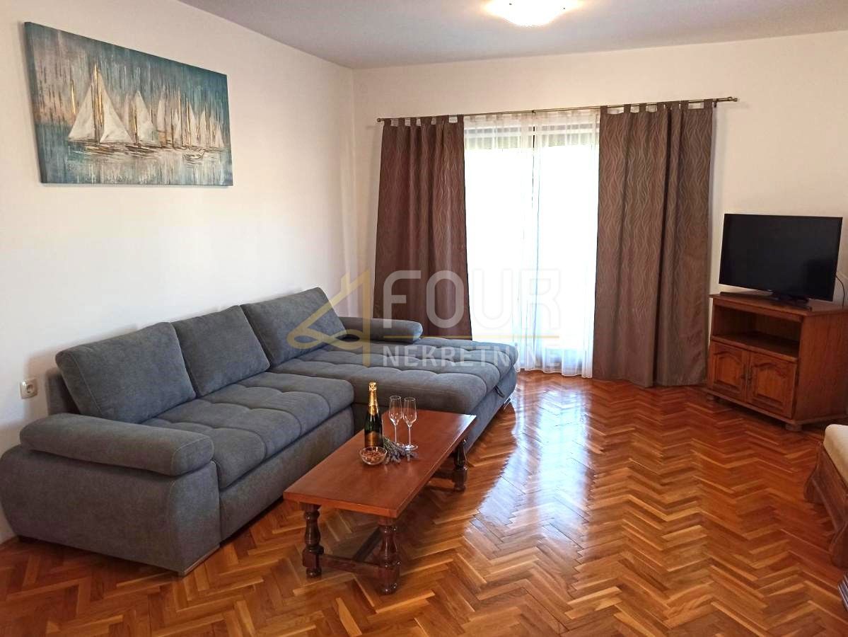 Hiša Malinska, Malinska-Dubašnica, 560m2