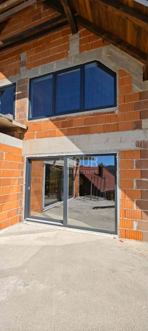 Hiša Mrkopalj, 170m2