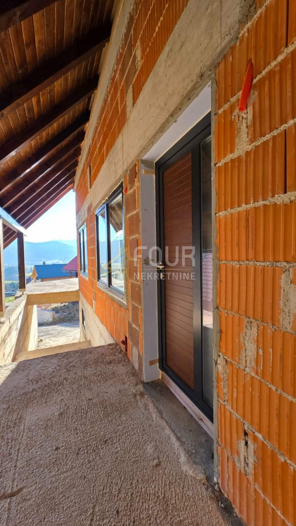 Hiša Mrkopalj, 170m2