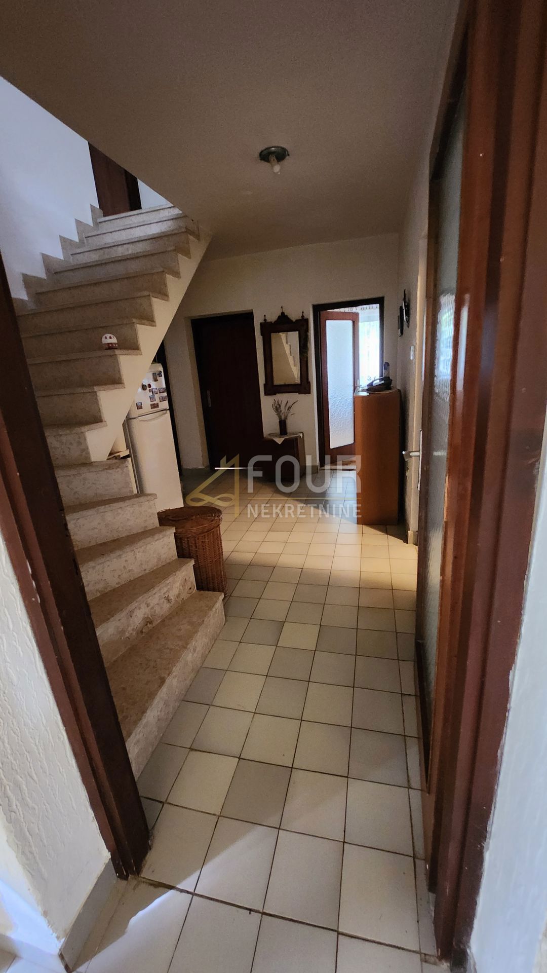 Hiša Grižane-Belgrad, Vinodolska Općina, 290m2