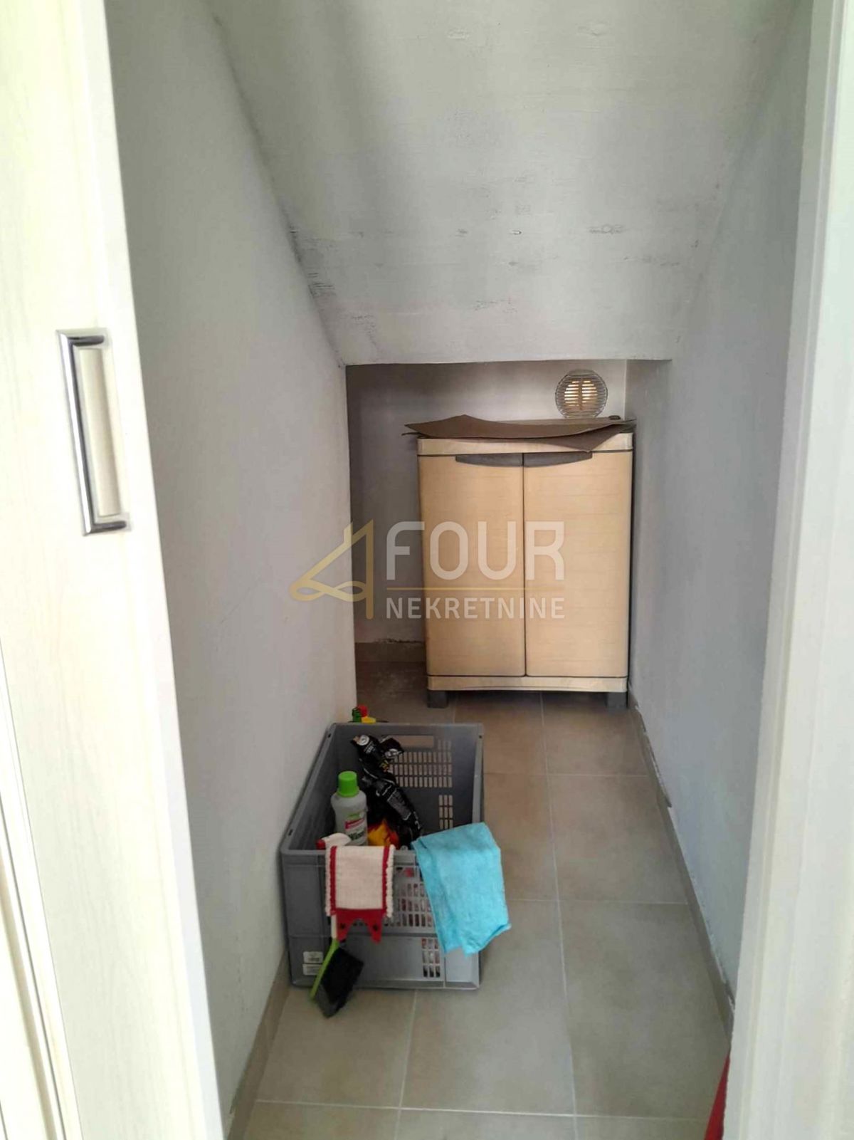 Stanovanje Klenovica, Novi Vinodolski, 39,32m2