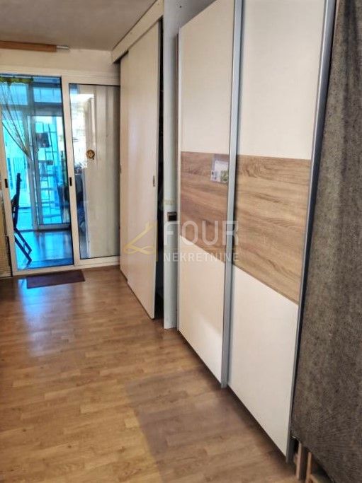Stanovanje Novigrad, 33,88m2