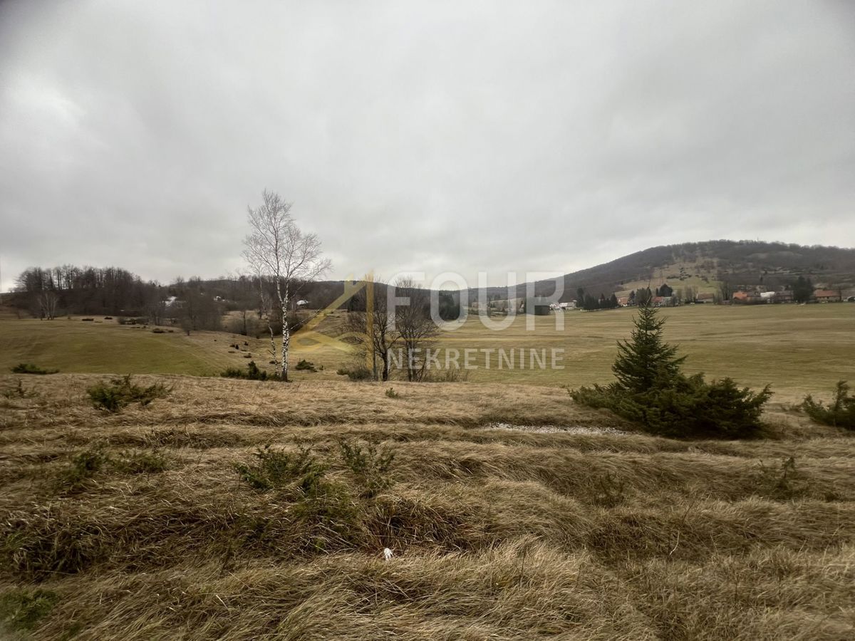 Zemljišče Stari Laz, Ravna Gora, 34.200m2