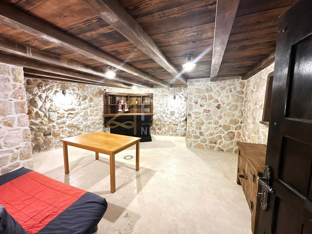 Hiša Soline, Dobrinj, 149,76m2