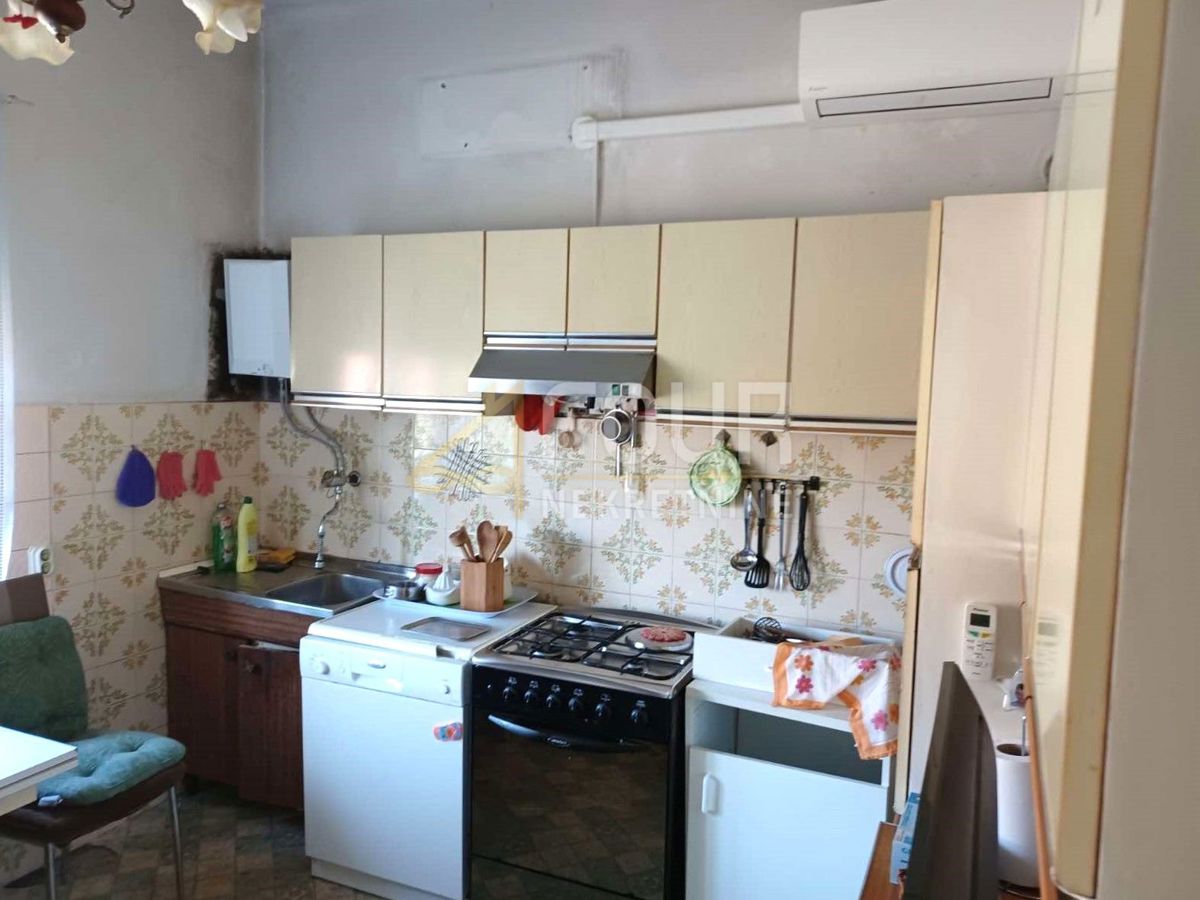 Hiša Banderovo, Rijeka, 122m2