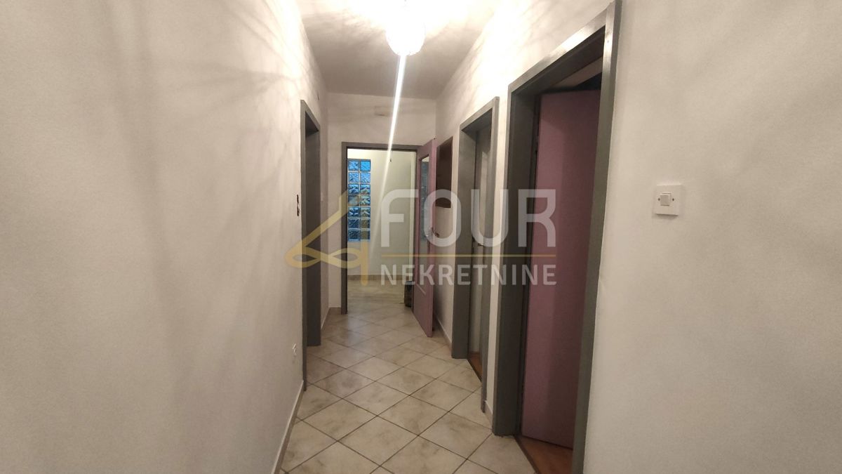 Hiša Kastav, 270m2
