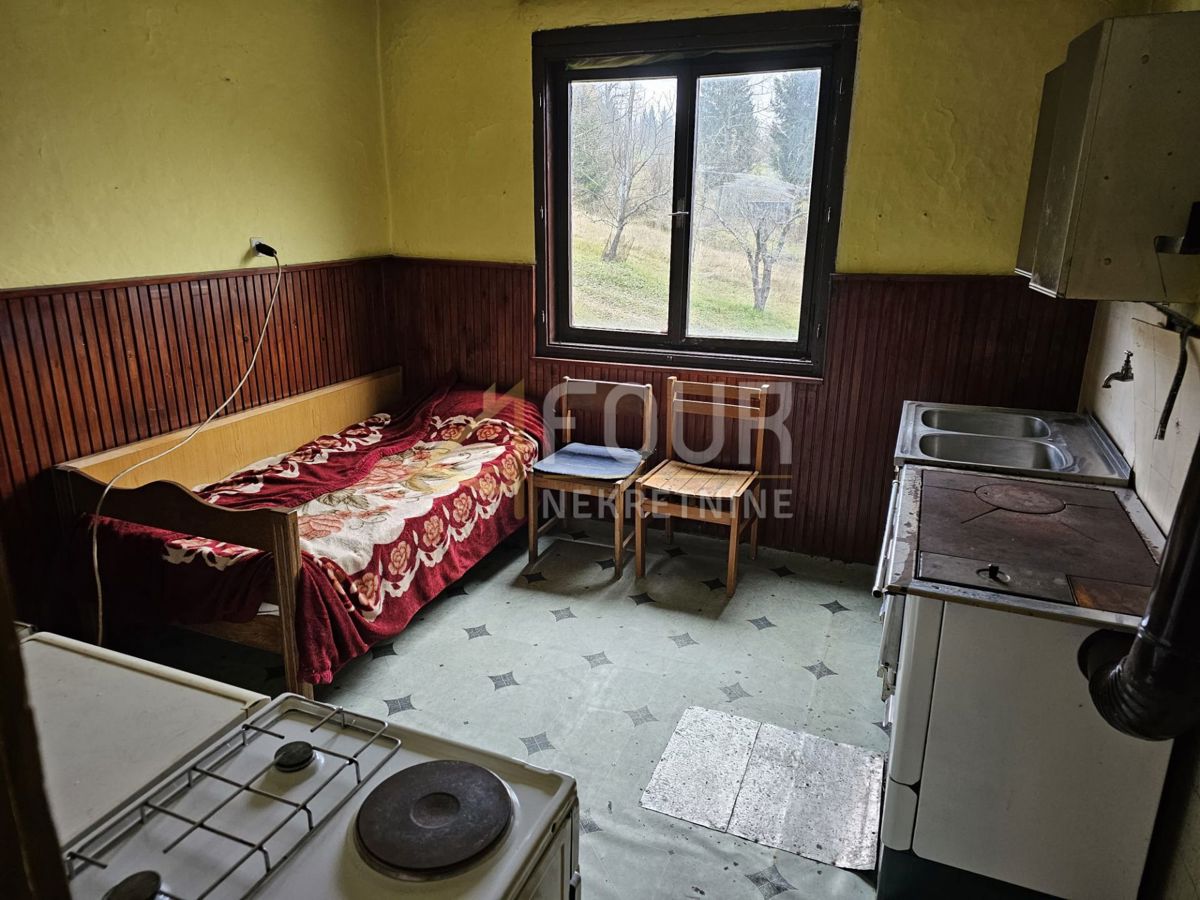 Hiša Kozji Vrh, Čabar, 168m2