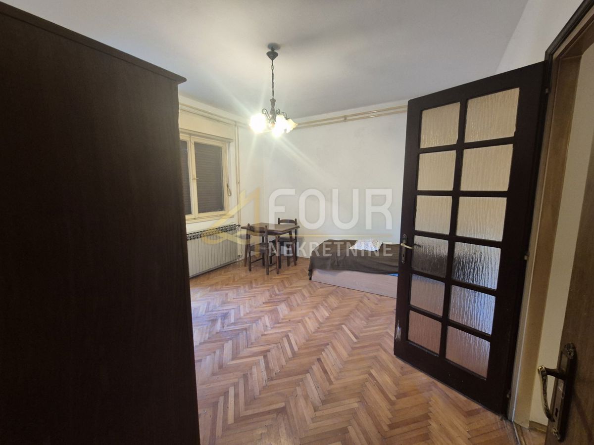 Hiša Čavle, 200m2