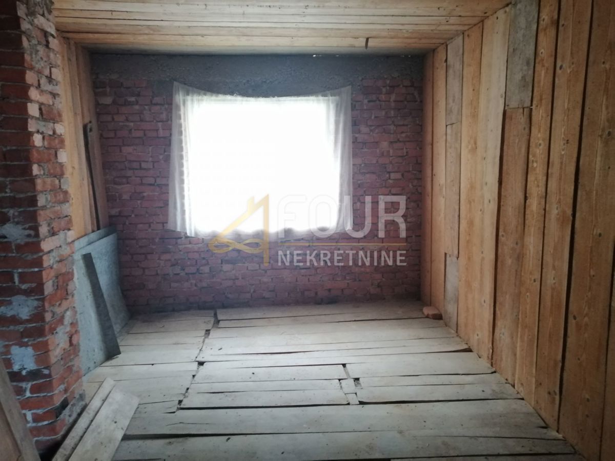 Hiša Lukovdol, Vrbovsko, 342m2
