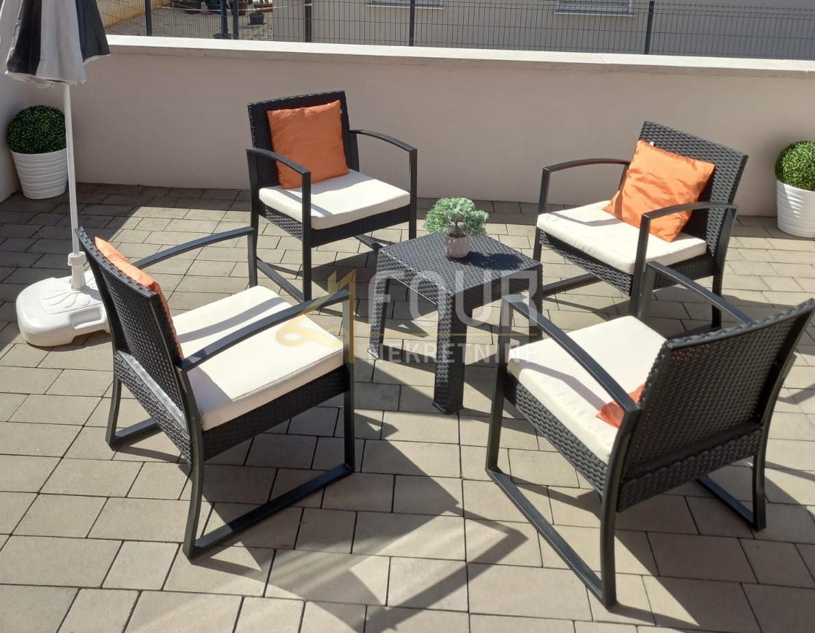 Istra, Pulj, 61,10 m², 1s+db, terasa+parkirno mesto