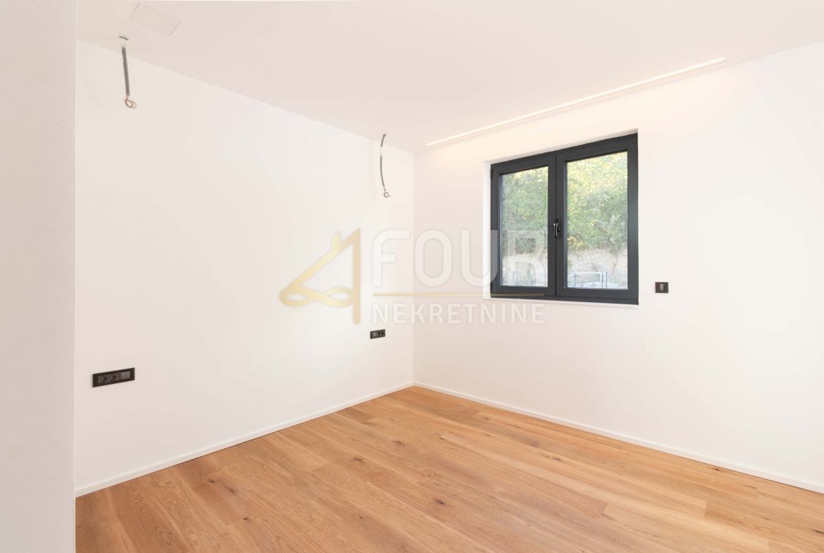 Stanovanje Lovran, 142,11m2