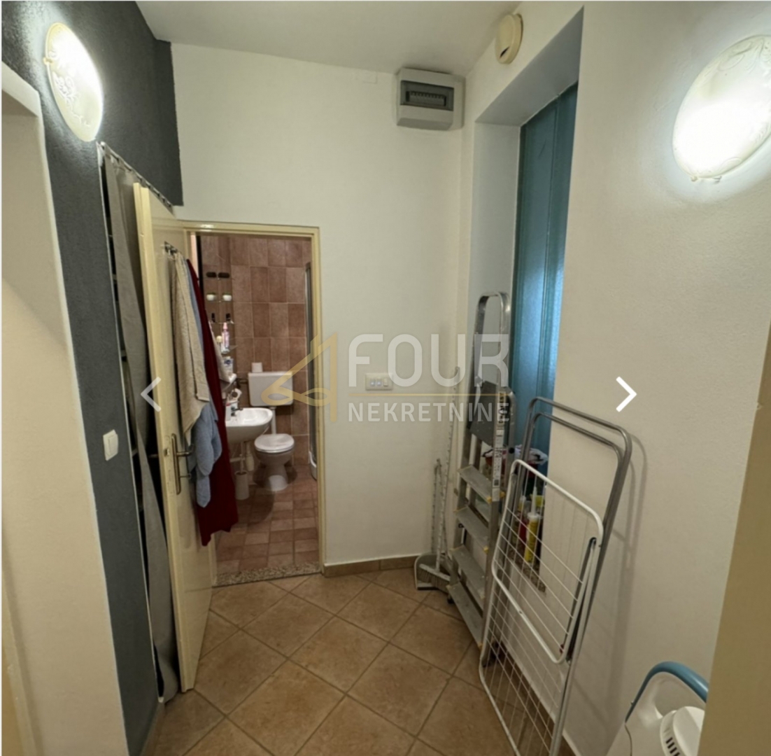 Stanovanje Centar, Pula, 42,91m2
