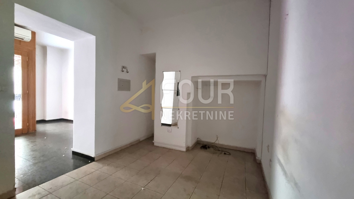 Poslovni prostor Centar, Rijeka, 15m2