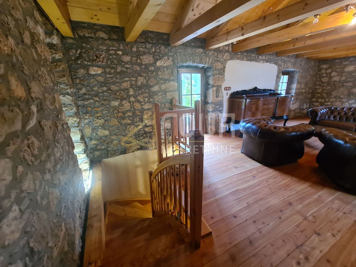 Hiša Malinska, Malinska-Dubašnica, 176m2
