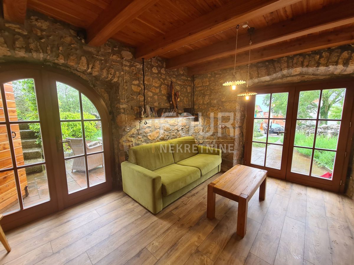 Hiša Malinska, Malinska-Dubašnica, 176m2