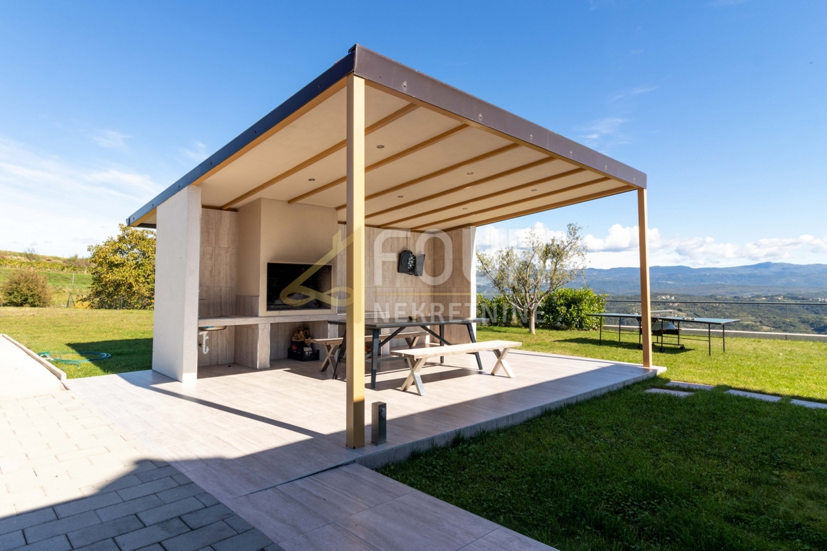 Istra, Buzet, razkošna vila z bazenom