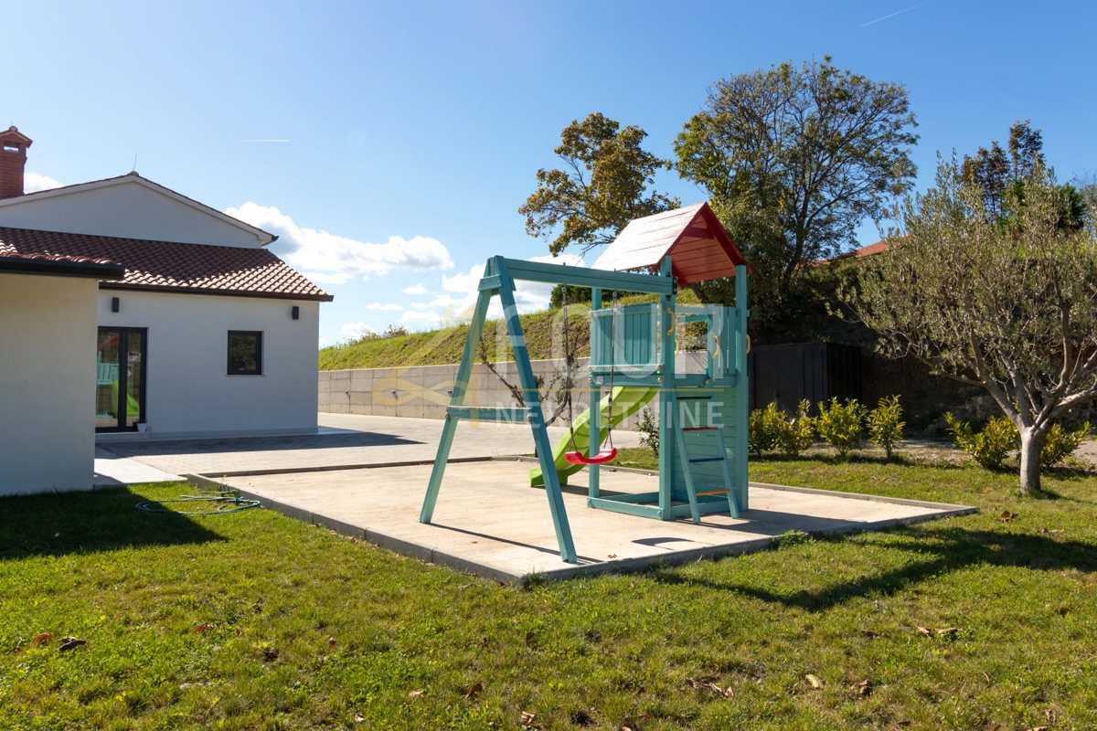 Istra, Buzet, razkošna vila z bazenom