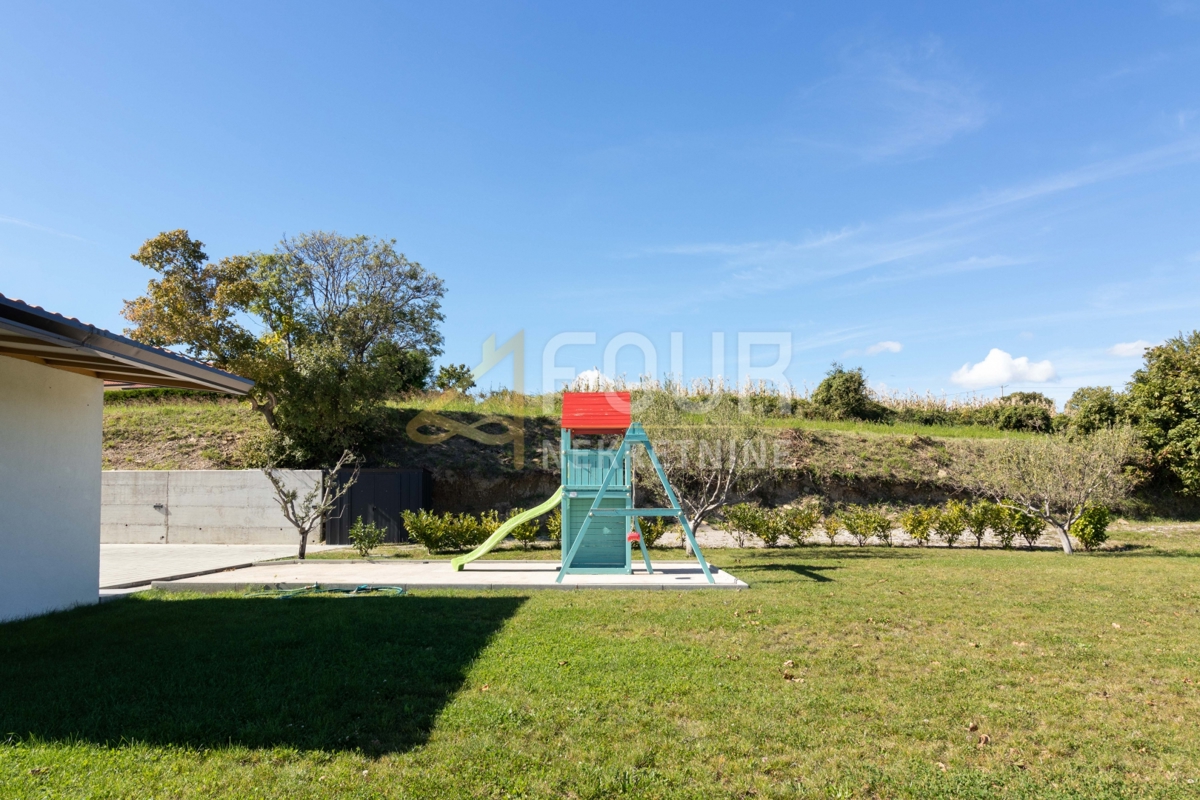 Istra, Buzet, razkošna vila z bazenom