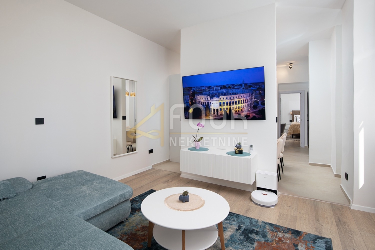 Stanovanje Centar, Pula, 67,65m2
