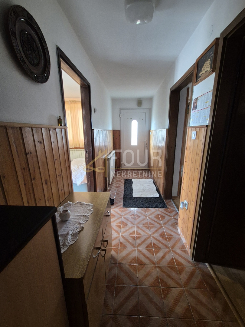 Hiša Buzet, 250m2