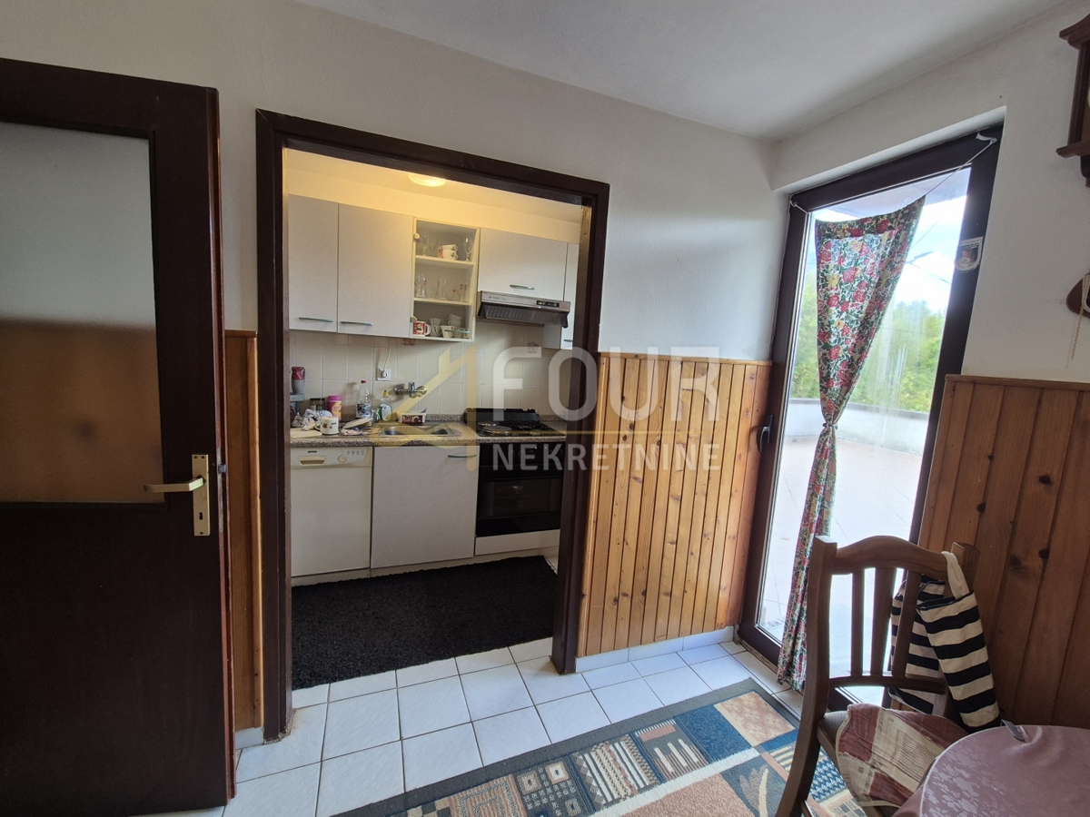 Hiša Buzet, 250m2