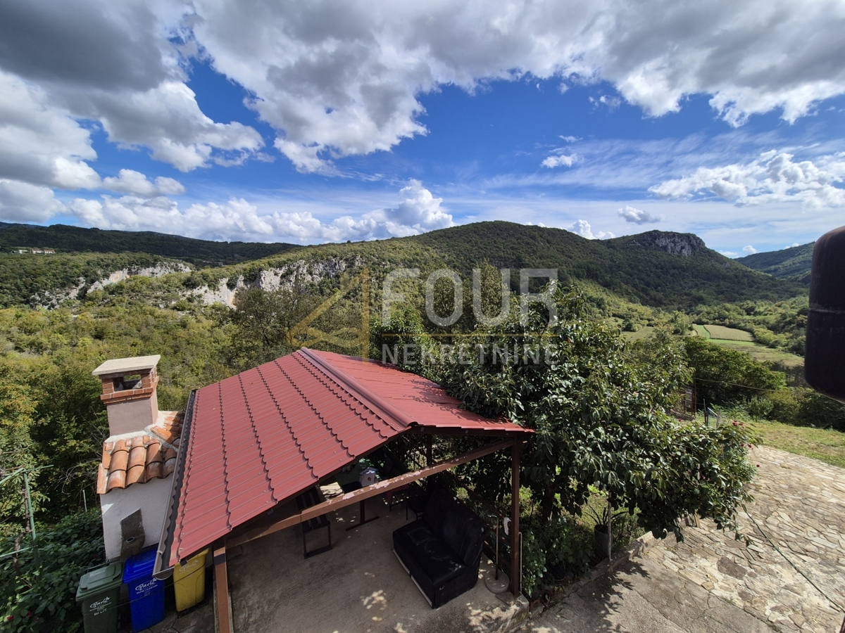 Hiša Buzet, 250m2