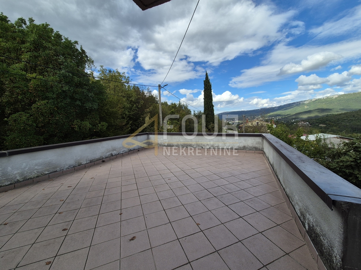 Hiša Buzet, 250m2