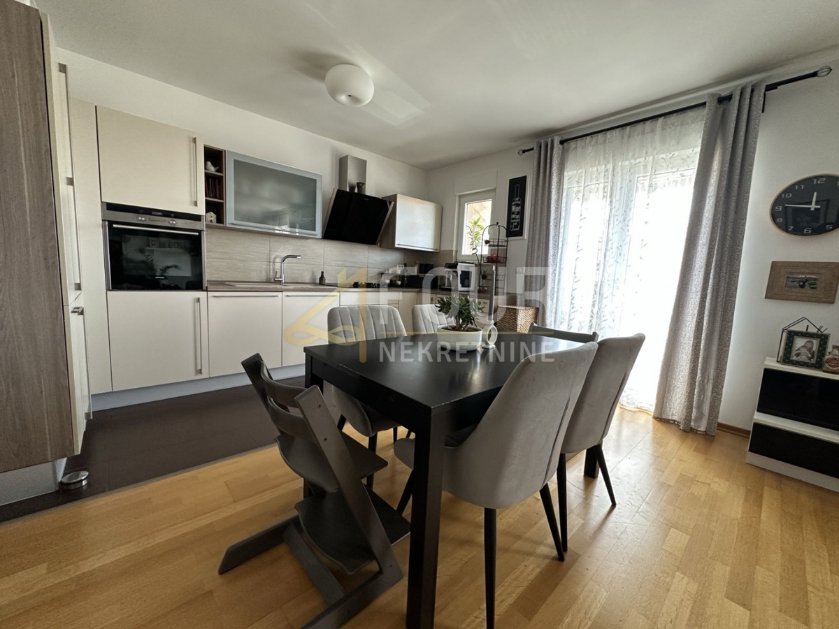 Stanovanje Viškovo, 93,95m2