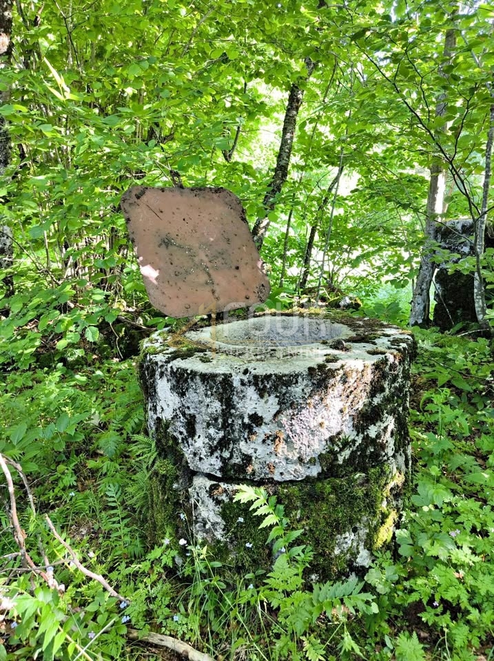 Zemljišče Crni Kal, Senj, 2.884,51m2