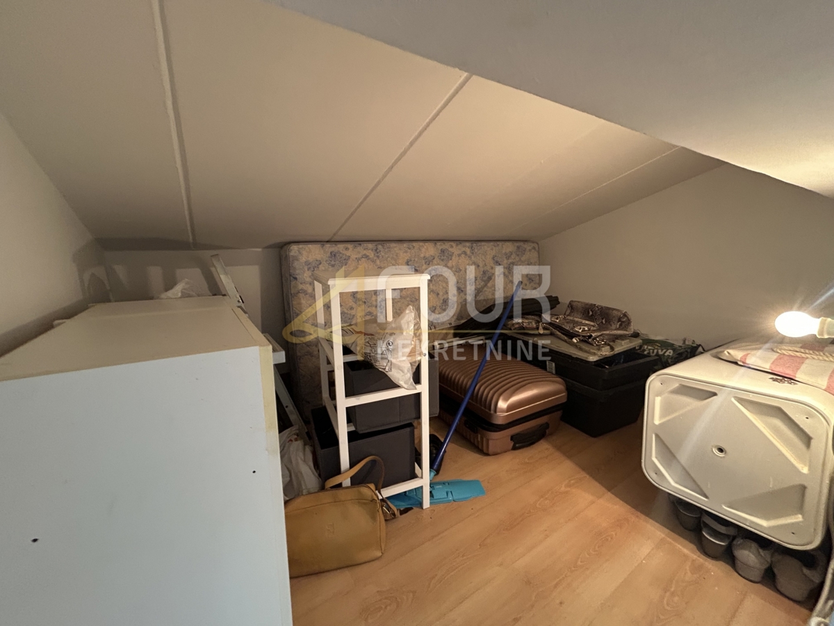 Stanovanje Červar-Porat, Poreč, 75m2